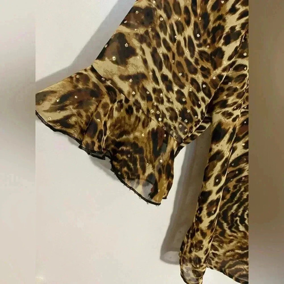 Dressbarn women  leopard 3/4 bell sleeves brown lightweight animal print blouse - Picture 5 of 9